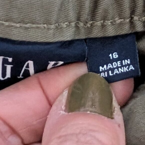 GAP Women's High Rise Pleated Tapered Pants Mesculen Green NWT Size 16 - Picture 2 of 8